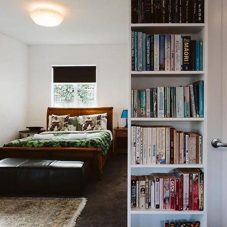 Surf Fitzroy Pet Friendly Villa New Plymouth Kültér fotó
